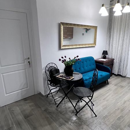 Guest House Biondi Cavour Рим Екстериор снимка