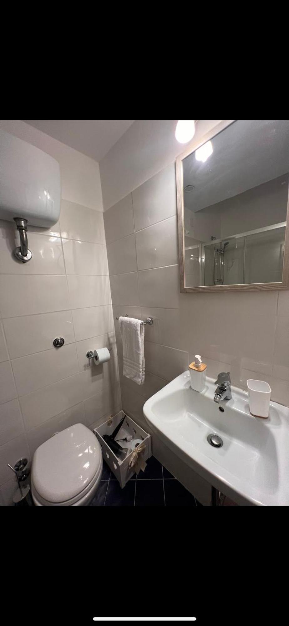 Guest House Biondi Cavour Рим Екстериор снимка